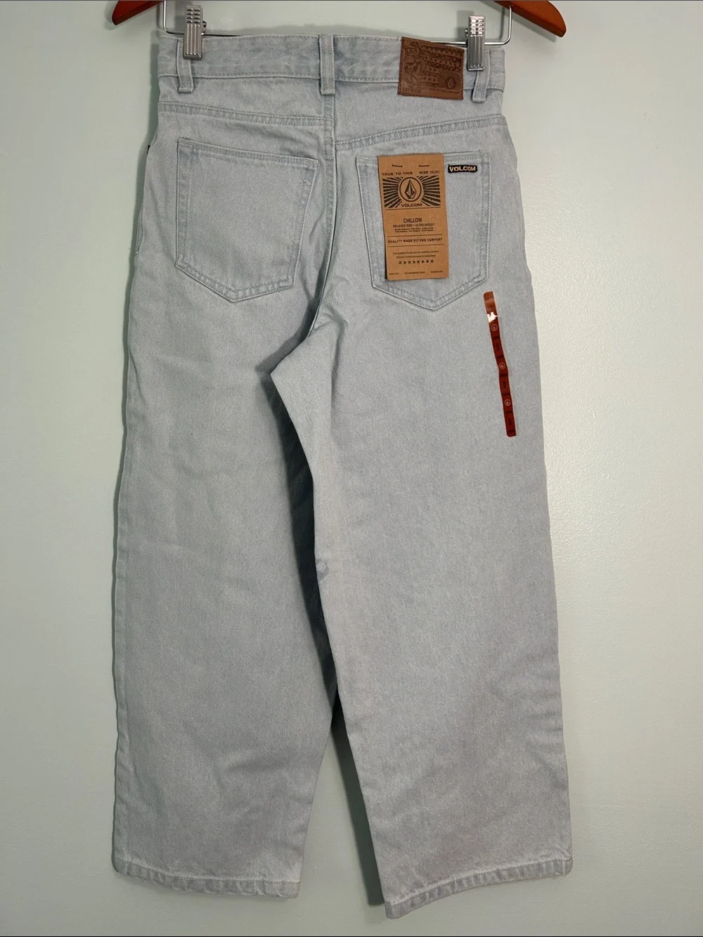 Volcom 10 (25) Jeans Big Boy Youth Chillow in Light Blue Loose Baggy Skater NWT
